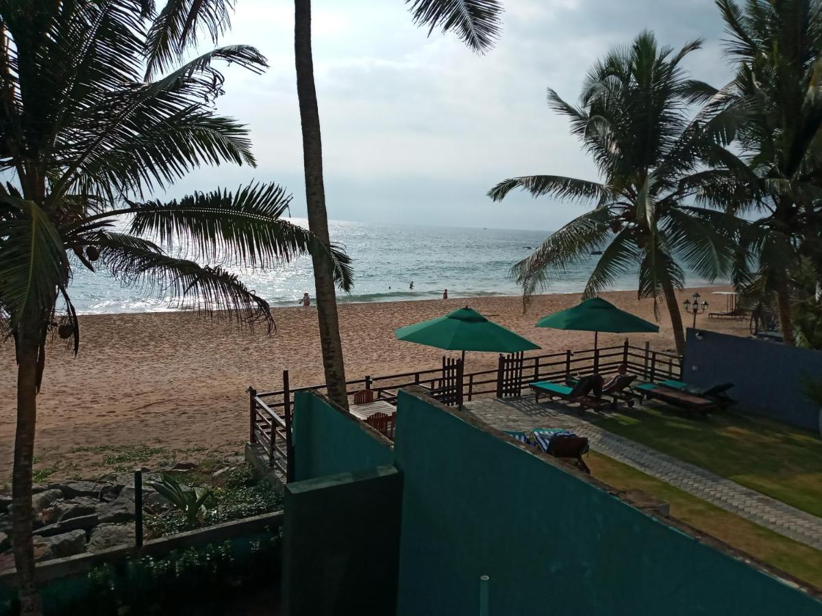 New Seaside Inn Хиккадува Экстерьер фото